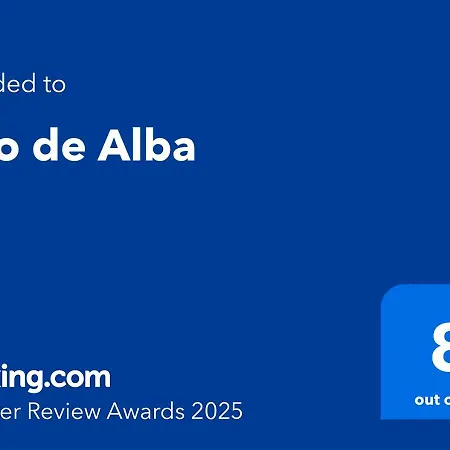 Piso De Alba アパート