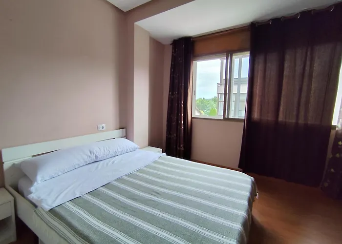 Апартаменты Piso De Alba